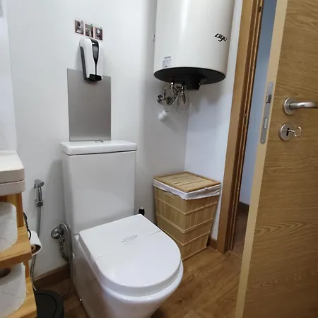 House Airport Apartment *
